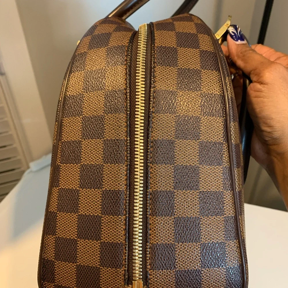 Louis Vuitton Nolita Damier Ebene Bag, great Preloved condition with wallet - Picture 11 of 17